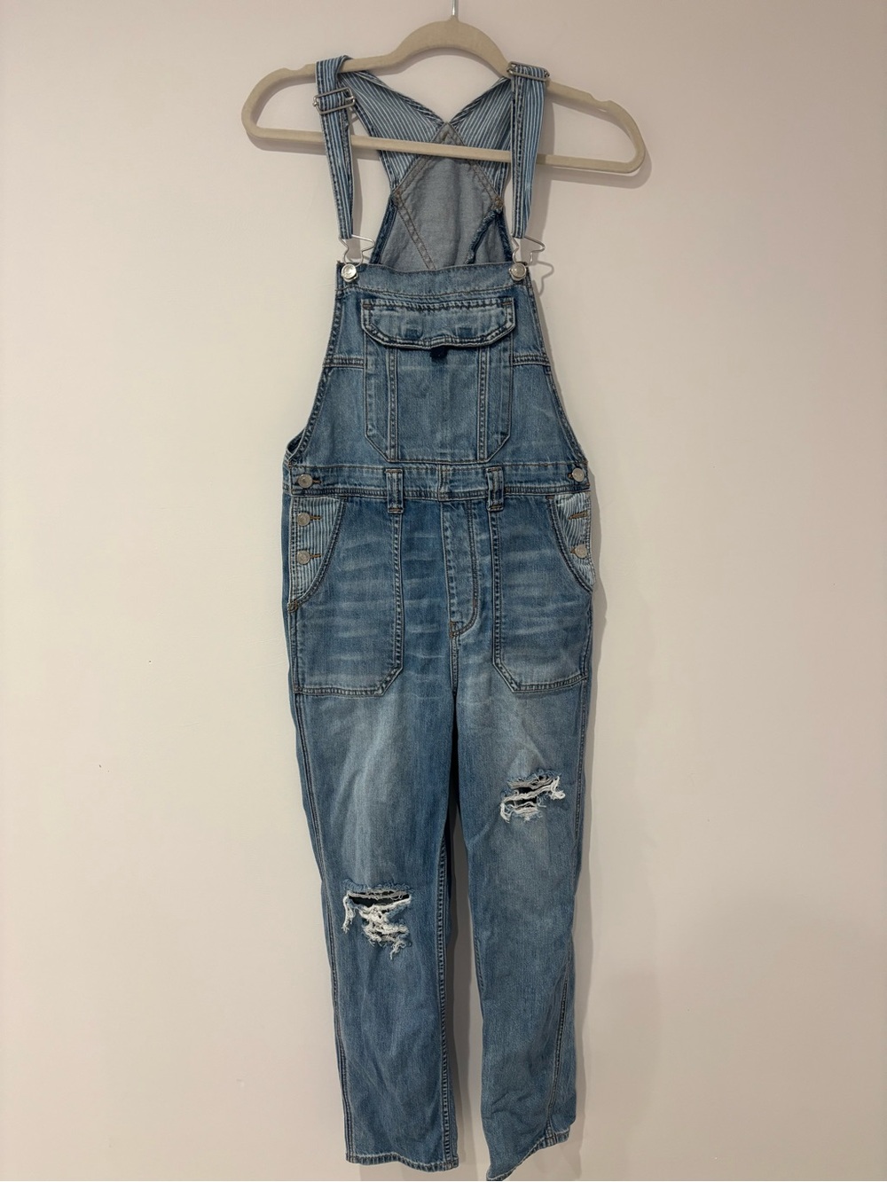 American Eagle Outfitters Light Blue Denim Overalls with Distressed Knees